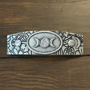 Source Unknown Silver Moon Phase Hair Clip